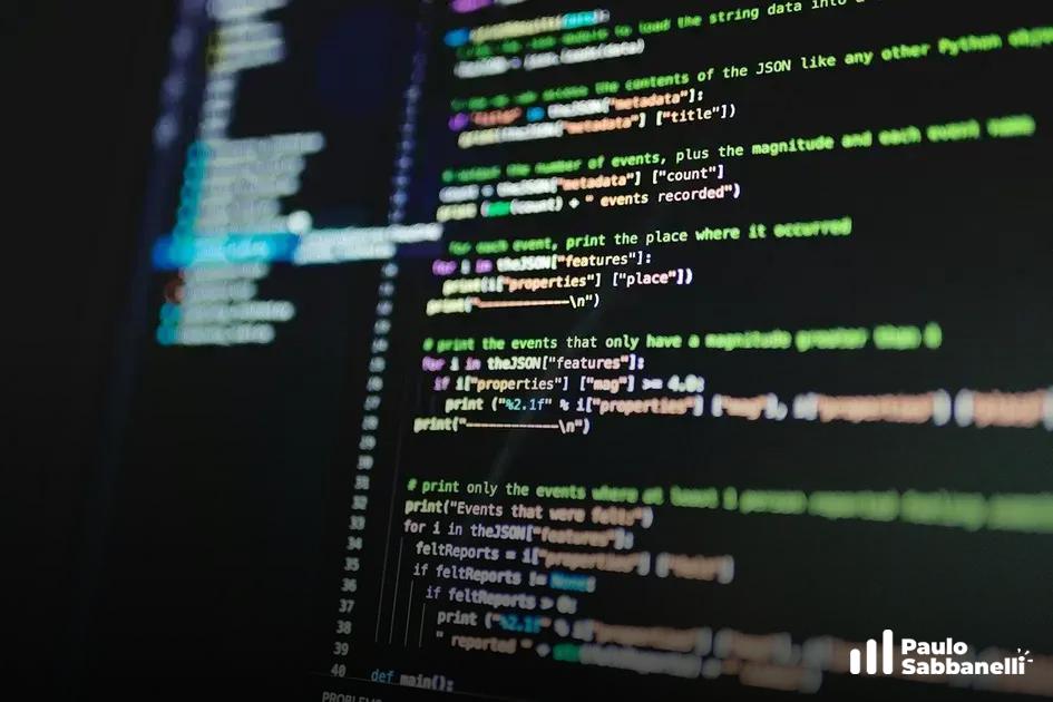 Código Python em destaque processando o local e a magnitude de eventos registrados