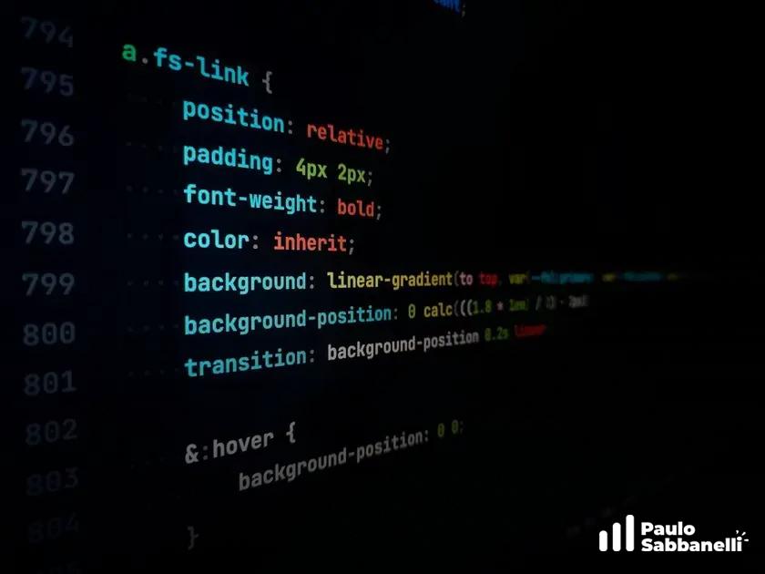 Trecho de CSS numerado definindo um link com gradiente de fundo e efeito hover