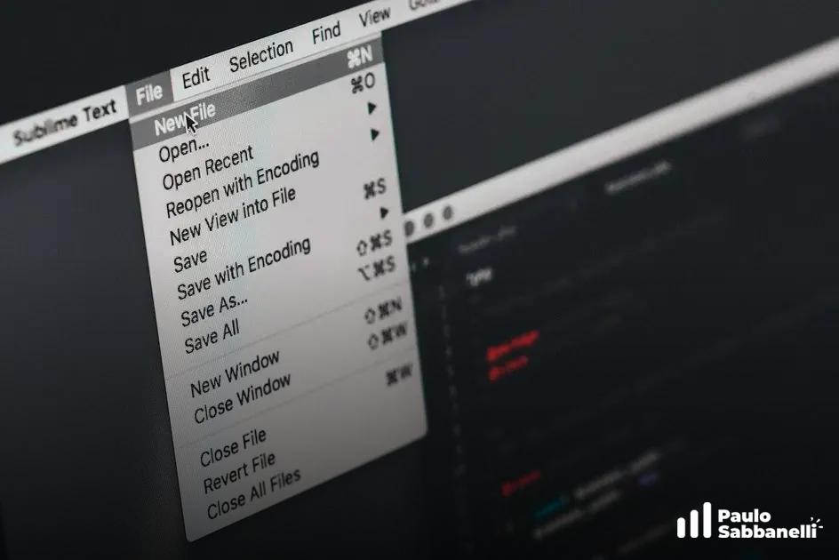 Menu File do Sublime Text aberto, mostrando atalhos de teclado para novo arquivo