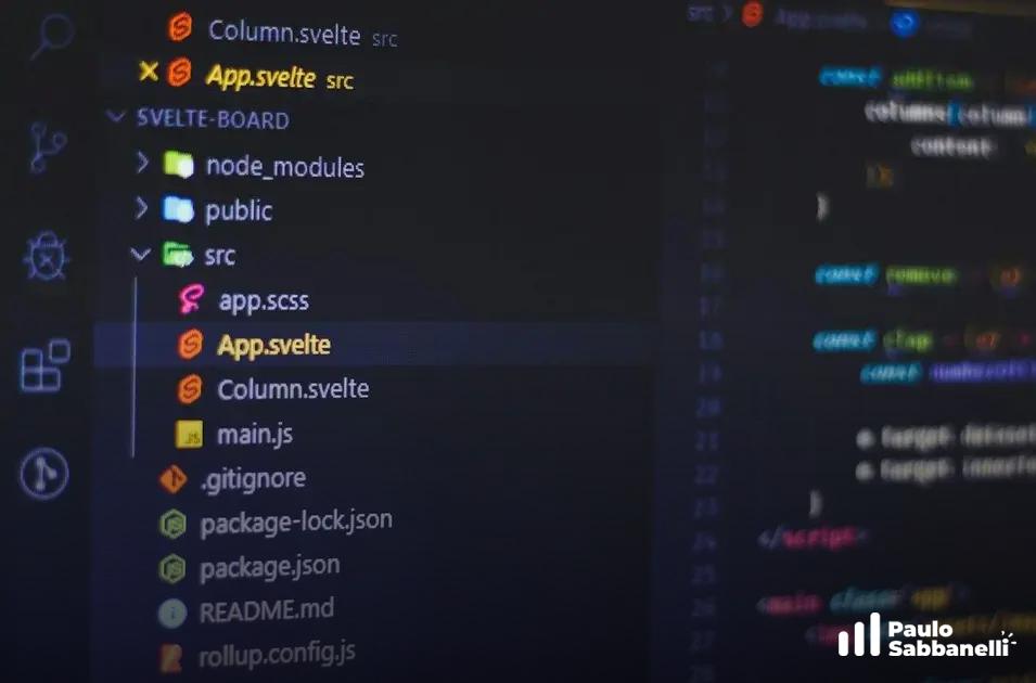 Painel lateral do VS Code exibindo a estrutura de pastas de um projeto Svelte com o arquivo App.svelte selecionado